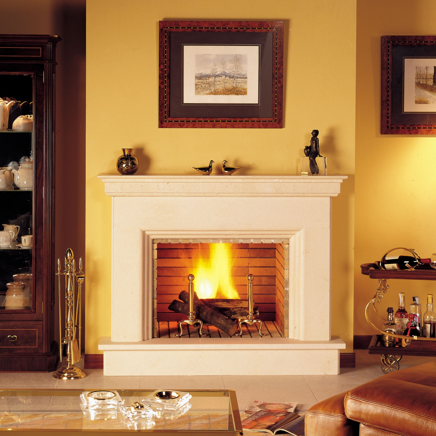 Chimenea clásica de mármol pulido - Oslo | Chimeneas Pio